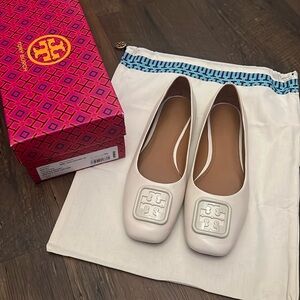 Tory Burch ballet flat